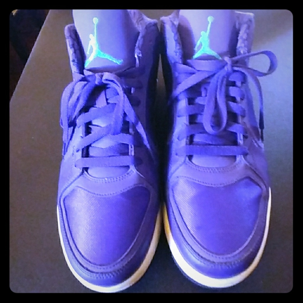 Jordan - Size 12/Purple/Turquoise.